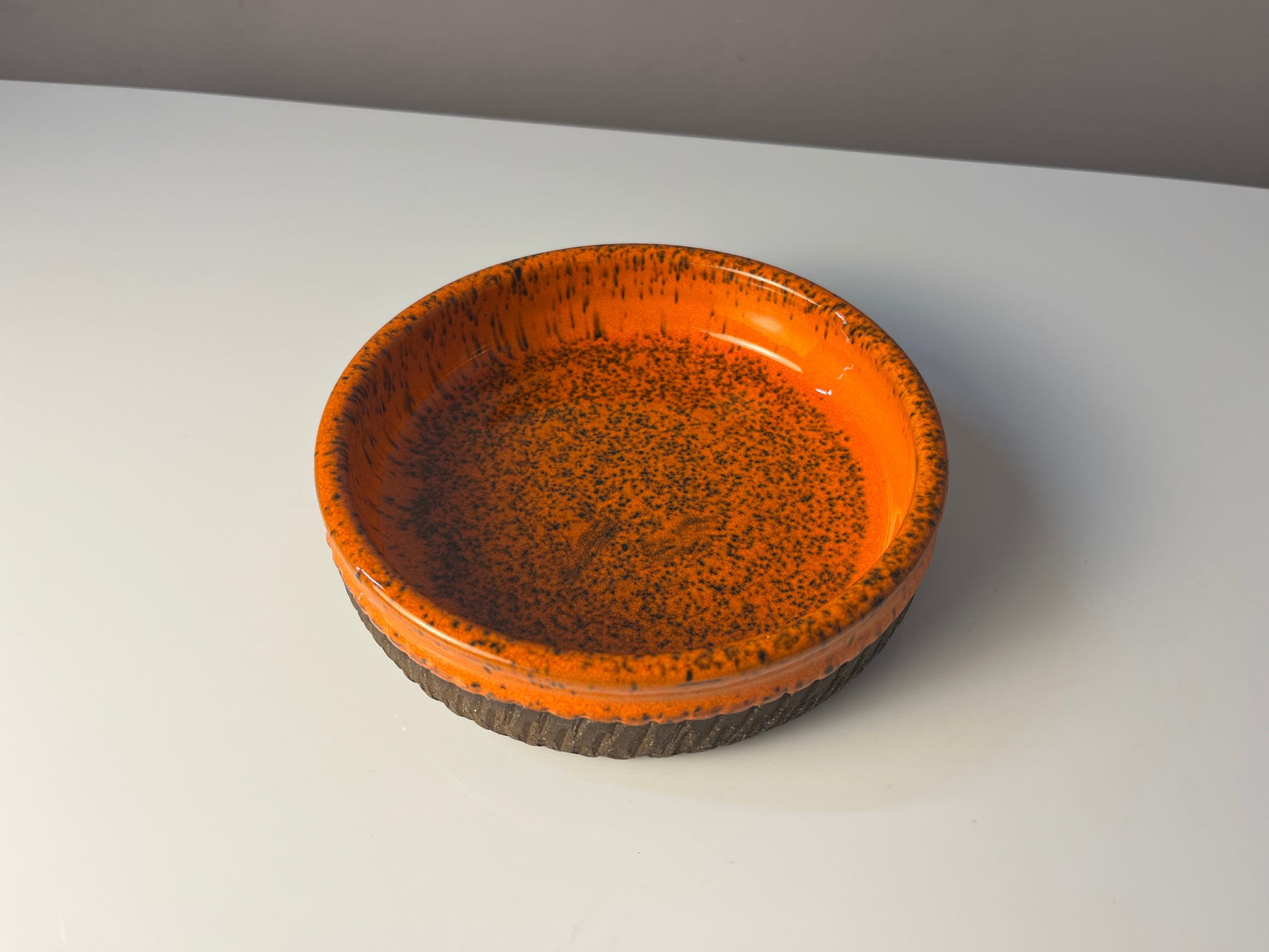Schale orange Keramik