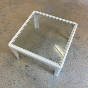 Quadratischer Couchtisch weiß Glas von Peter Ghyczy für Horn Collection