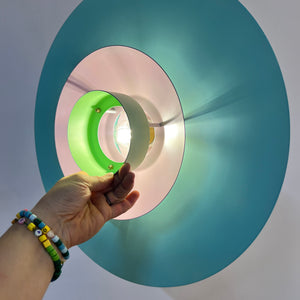 Lamellenlampe neu lackiert, Dänemark