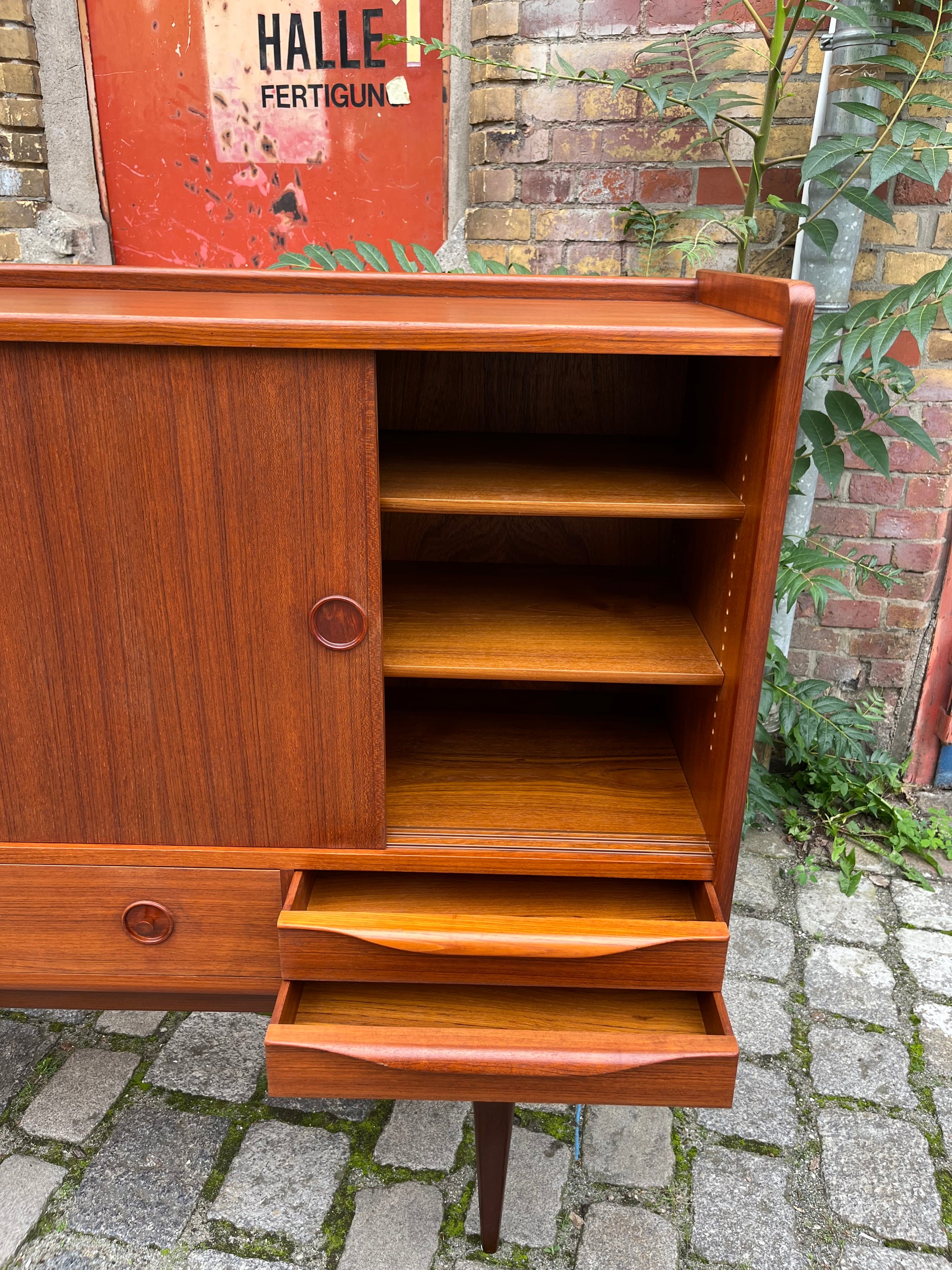 Highboard Teak aus Dänemark