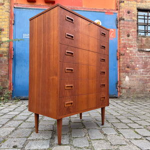 Kommode Teak mit Schloss aus Dänemark