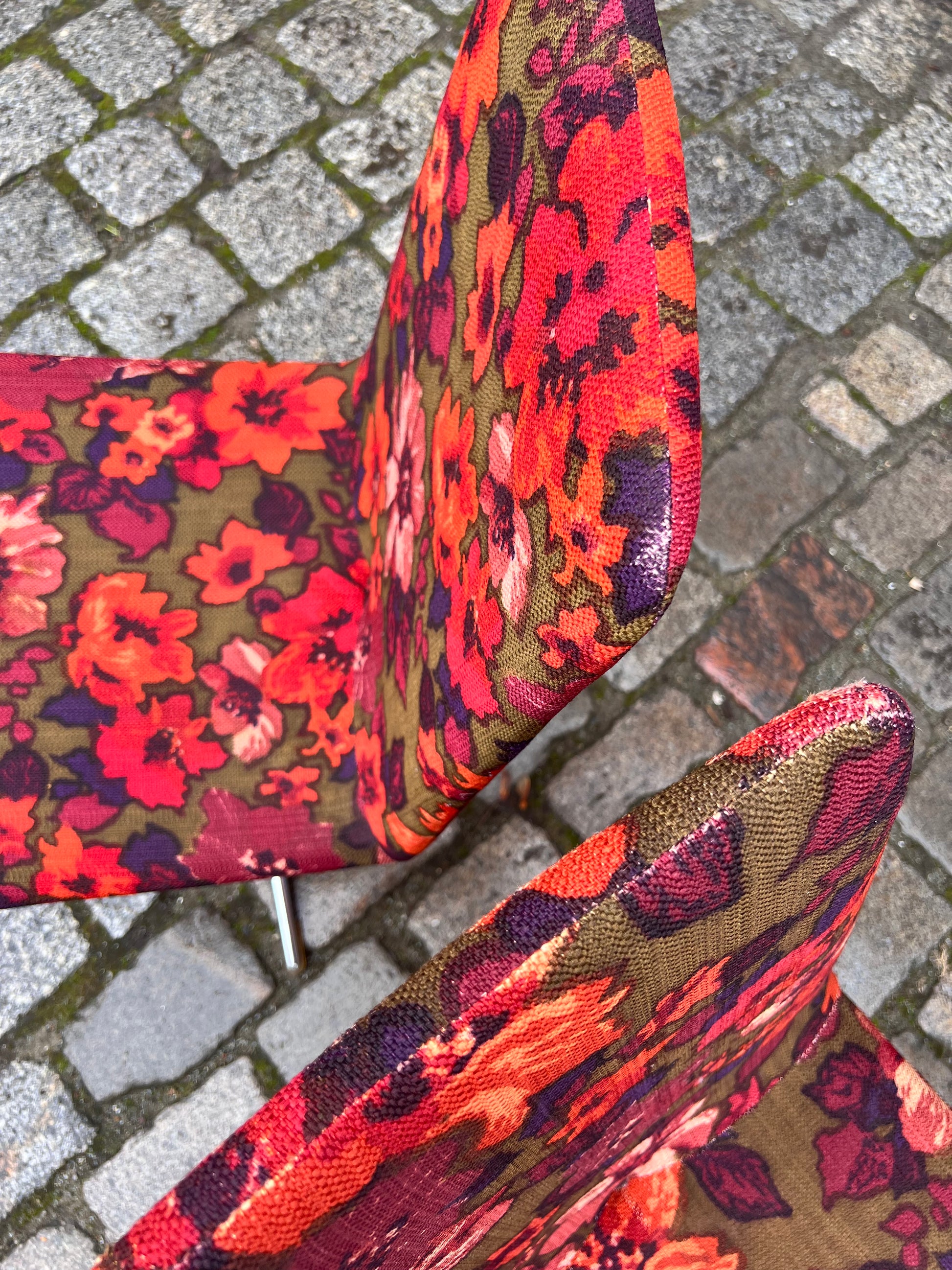 Set: 2x Drehstuhl rot floral von EKA Wohnmöbel