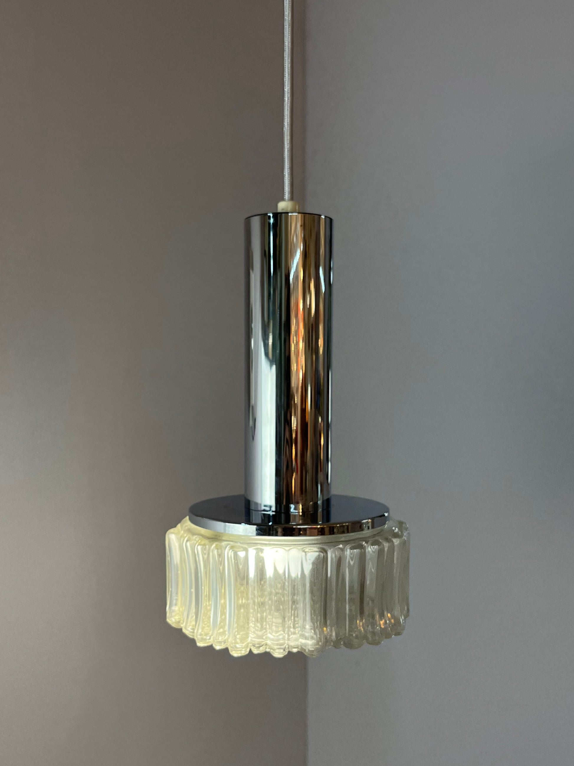 Pendelleuchte Modell P105 Klarglas Chrom von STAFF