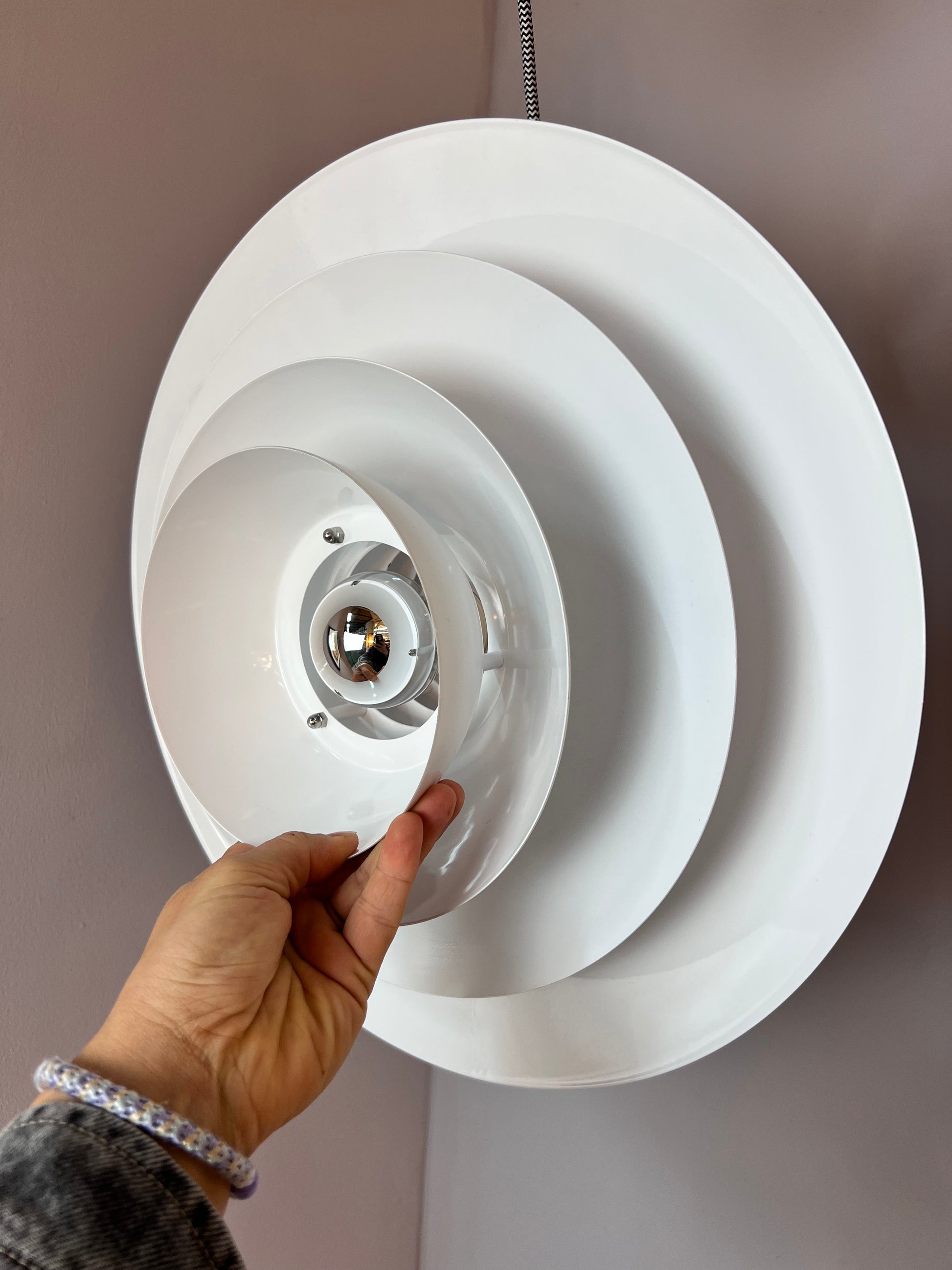 Lamellenlampe weiß Hochglanz