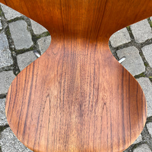 Stuhl Serie 7 Nussbaum von Arne Jacobsen für Fritz Hansen