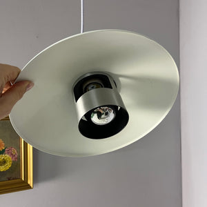 Hängelampe Modell 880 weiß silber von Schmidt’s Lampedesign