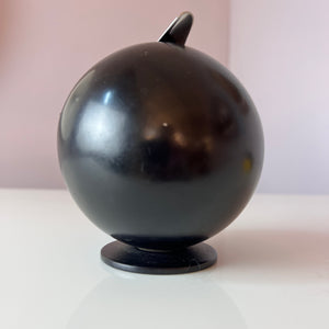 Kugelaschenbecher schwarz Chrom von Quist