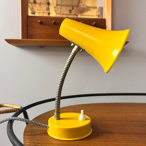 Tischlampe gelb 50er