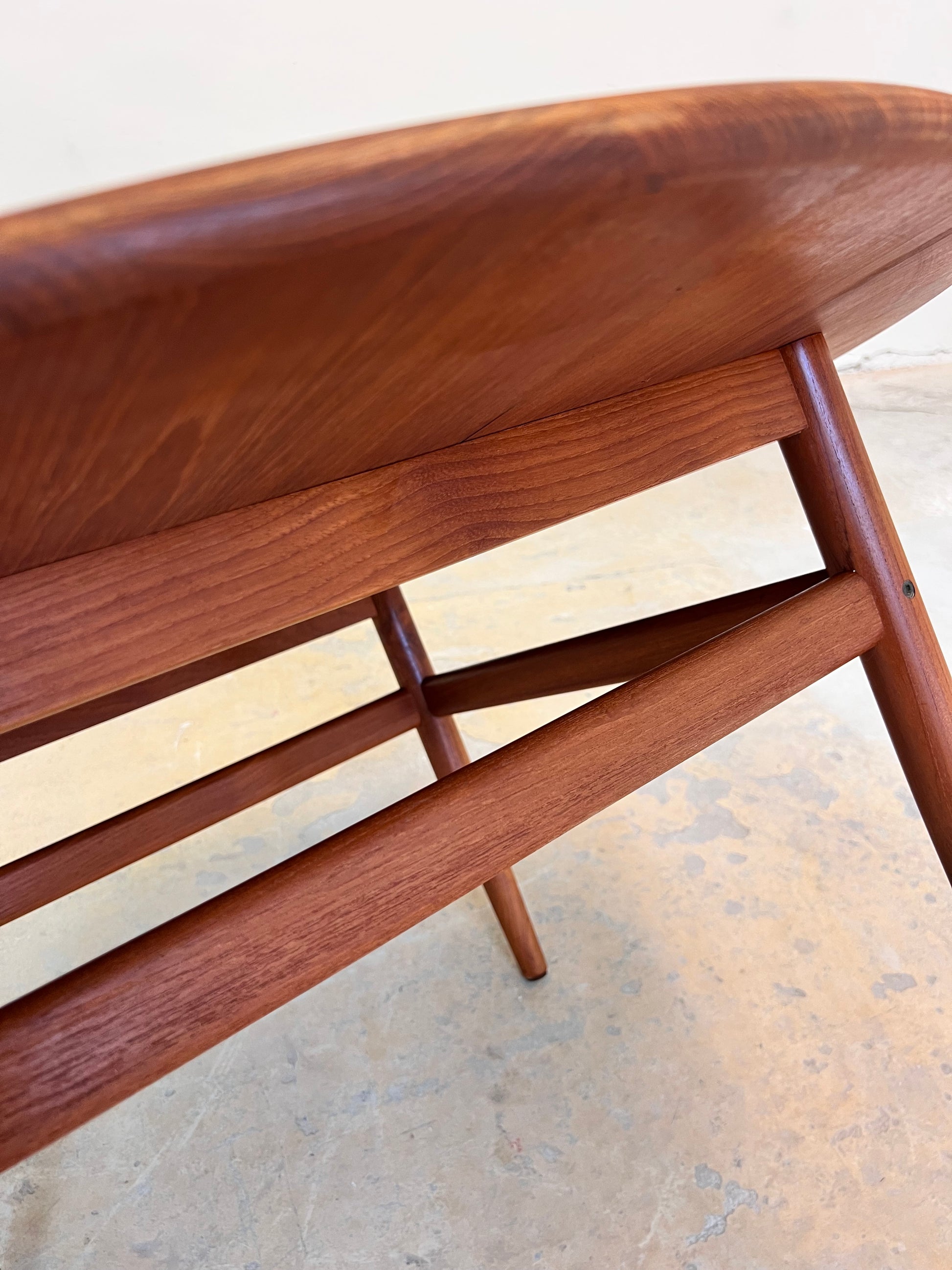 Runder Couchtisch Teak von Niels Bach
