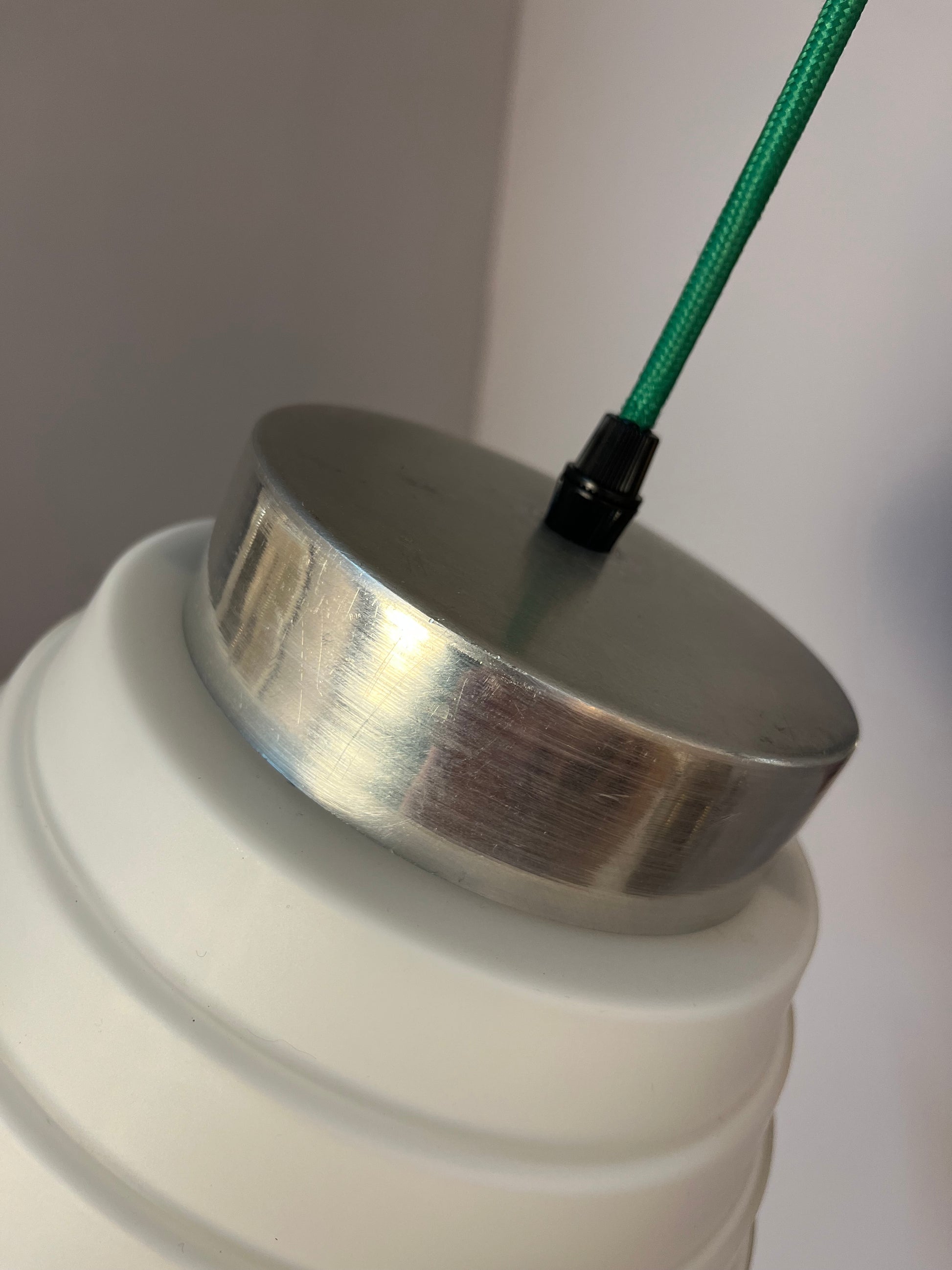 Hängelampe weiß silber Glas