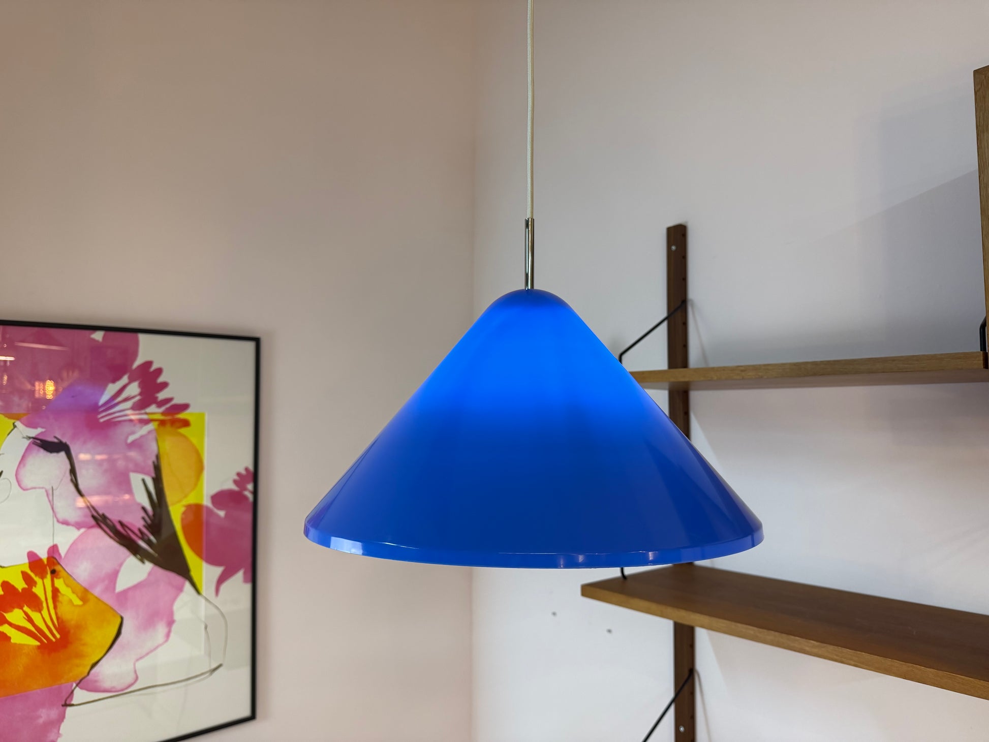 Hängelampe Modell Apollo blau Kunststoff von Nordisk Solar