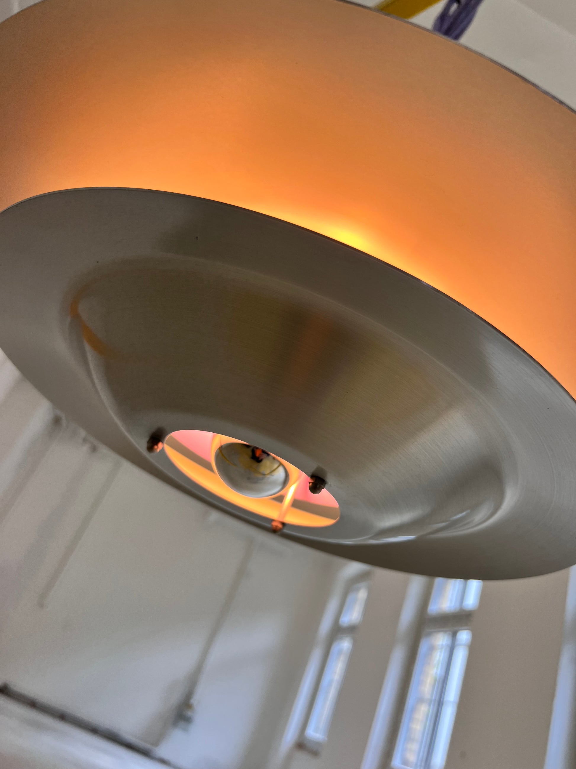 Lamellenlampe lila silber aus Dänemark