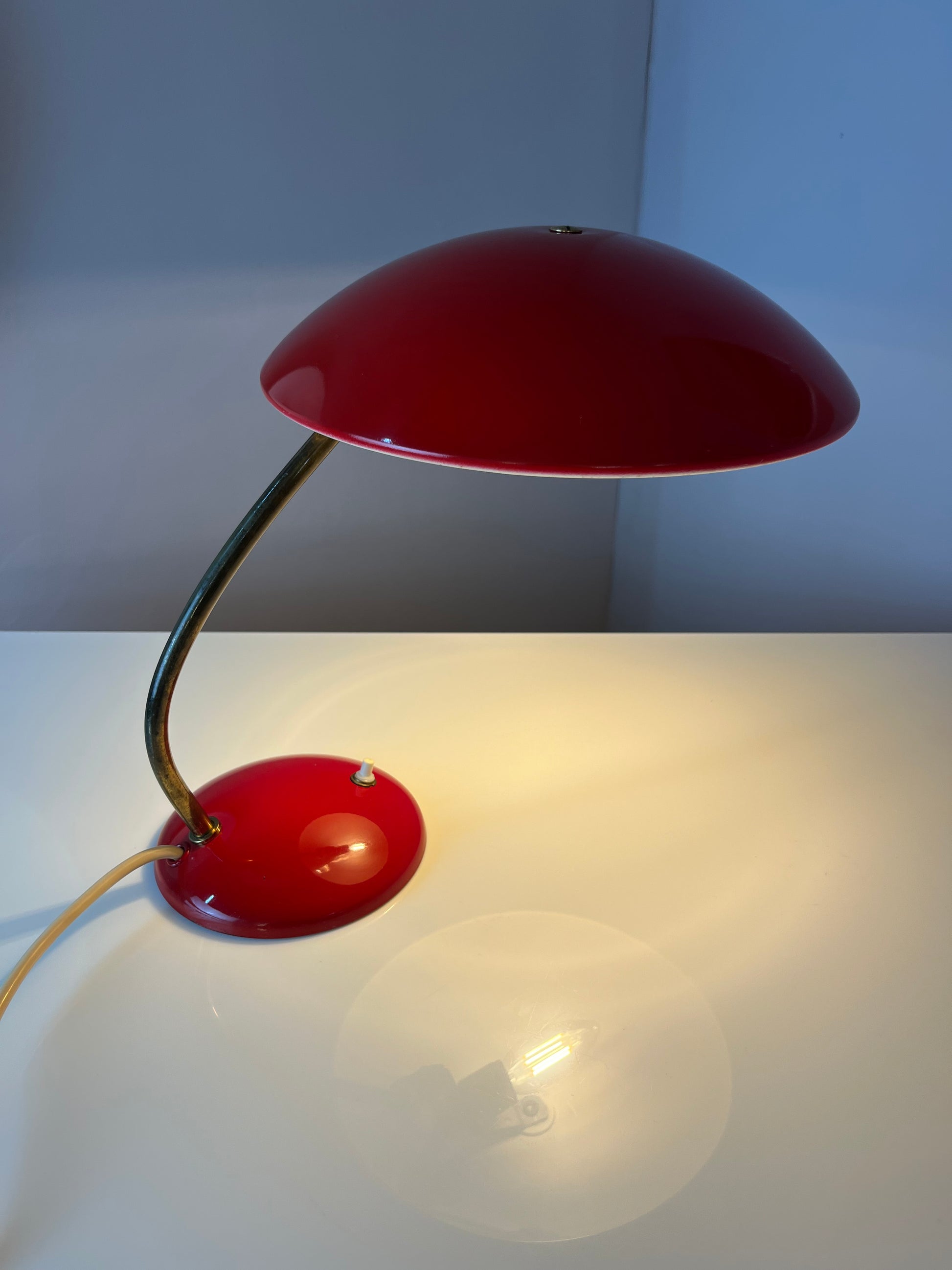 Schreibtischlampe Typ 6781 rot von Christian Dell für Kaiser Idell