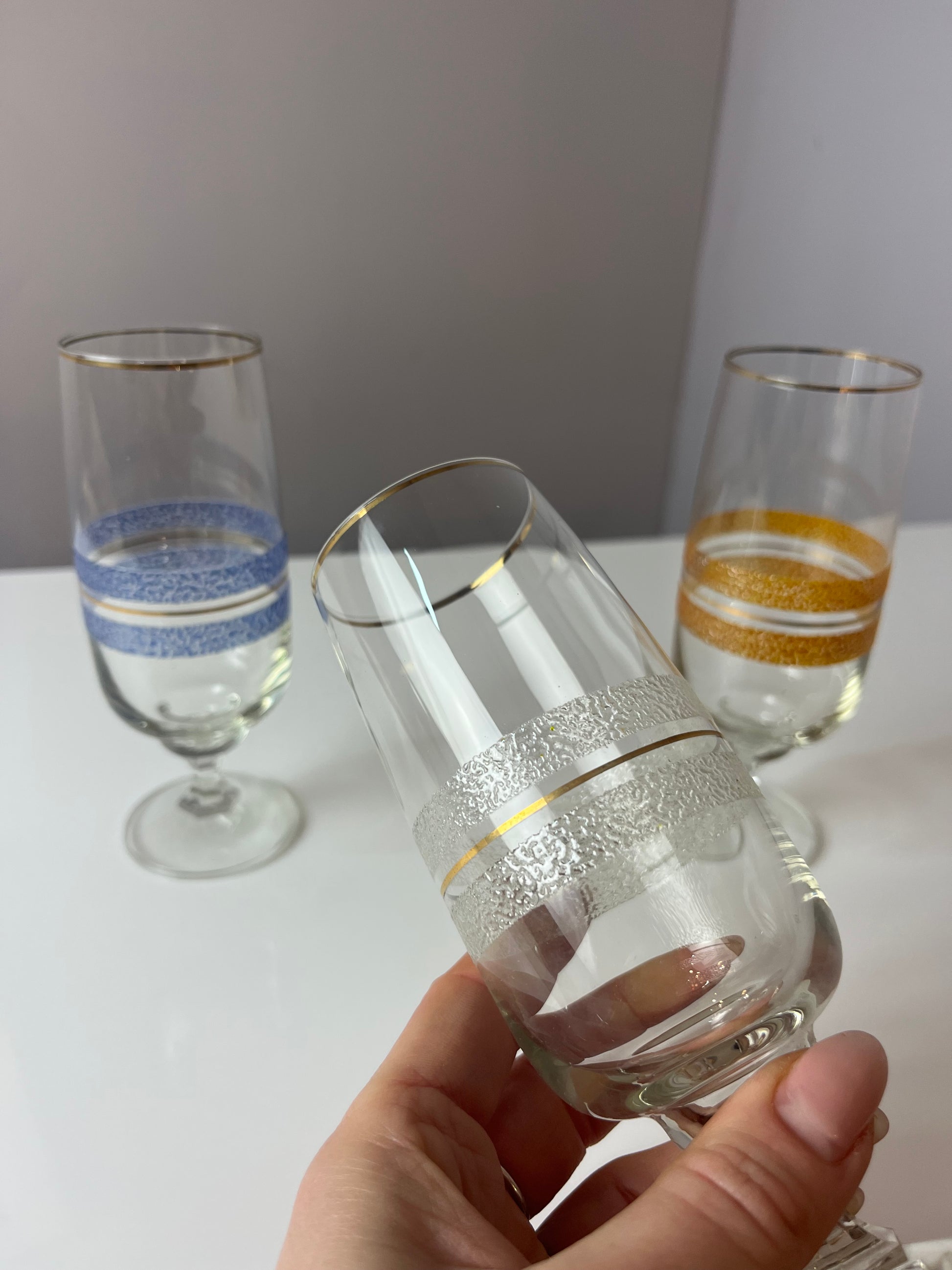 Set: 3x Sektglas blau weiß orange mit Goldrand