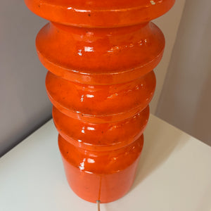 Stehlampe orange Keramik mit Wollschirm
