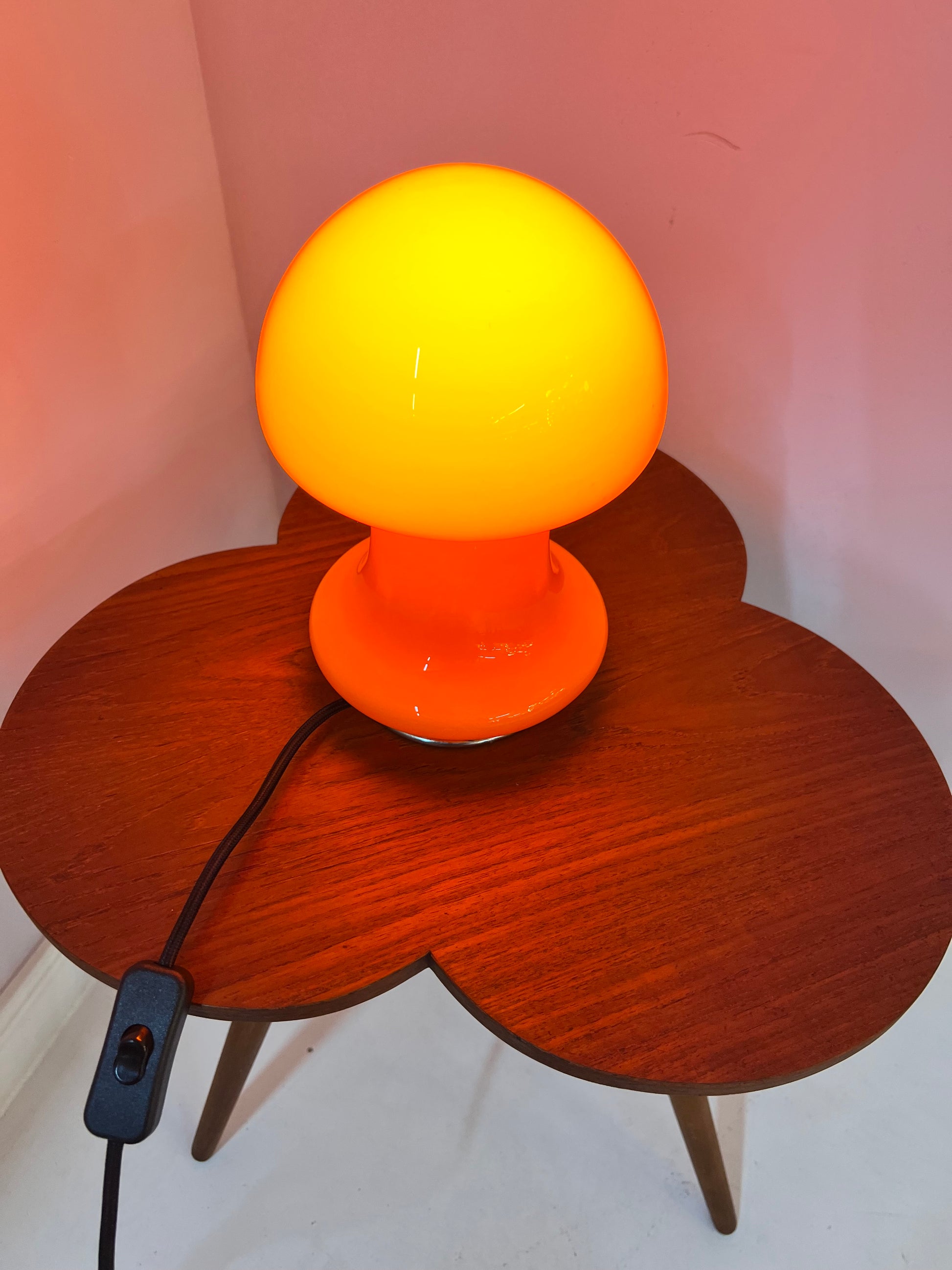 Tischlampe orange Glas aus Dänemark