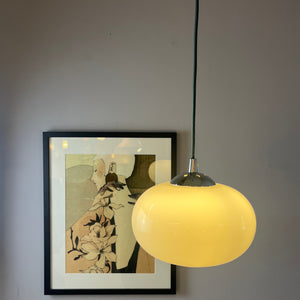 Hängelampe weiß Glas Chrom