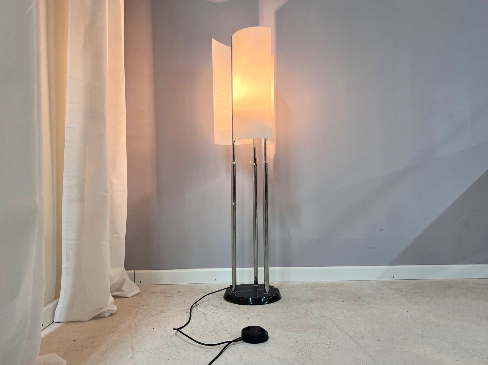 Stehlampe "Arianna" von Bruno Gecchelin für Oluce Italien