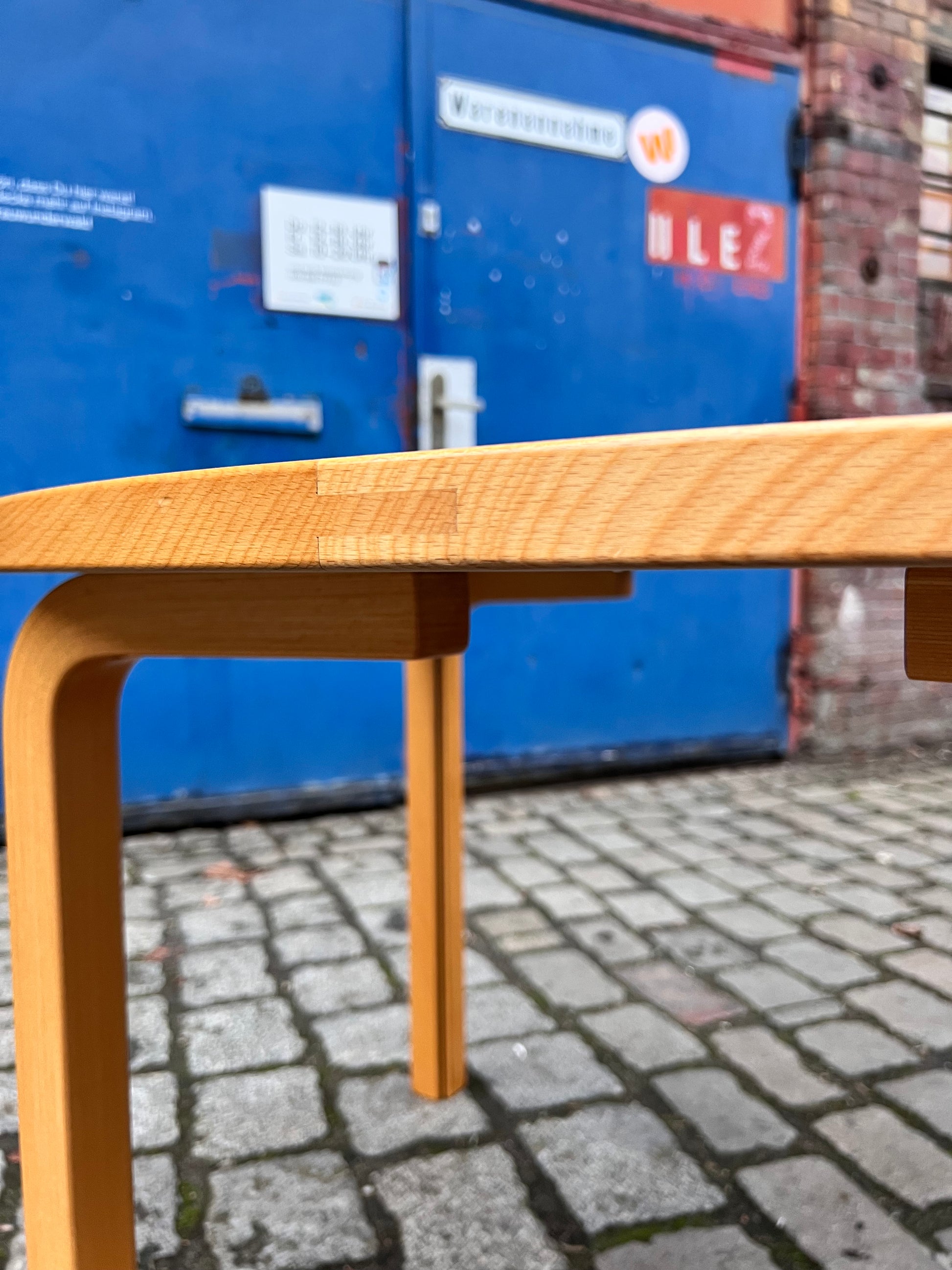 Halbrunder Esstisch grau Buche von Rud Thygesen & Johnny Sørensen für Farstrup