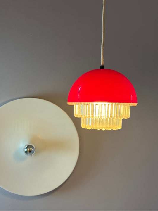 Hängelampe rot Kunststoff