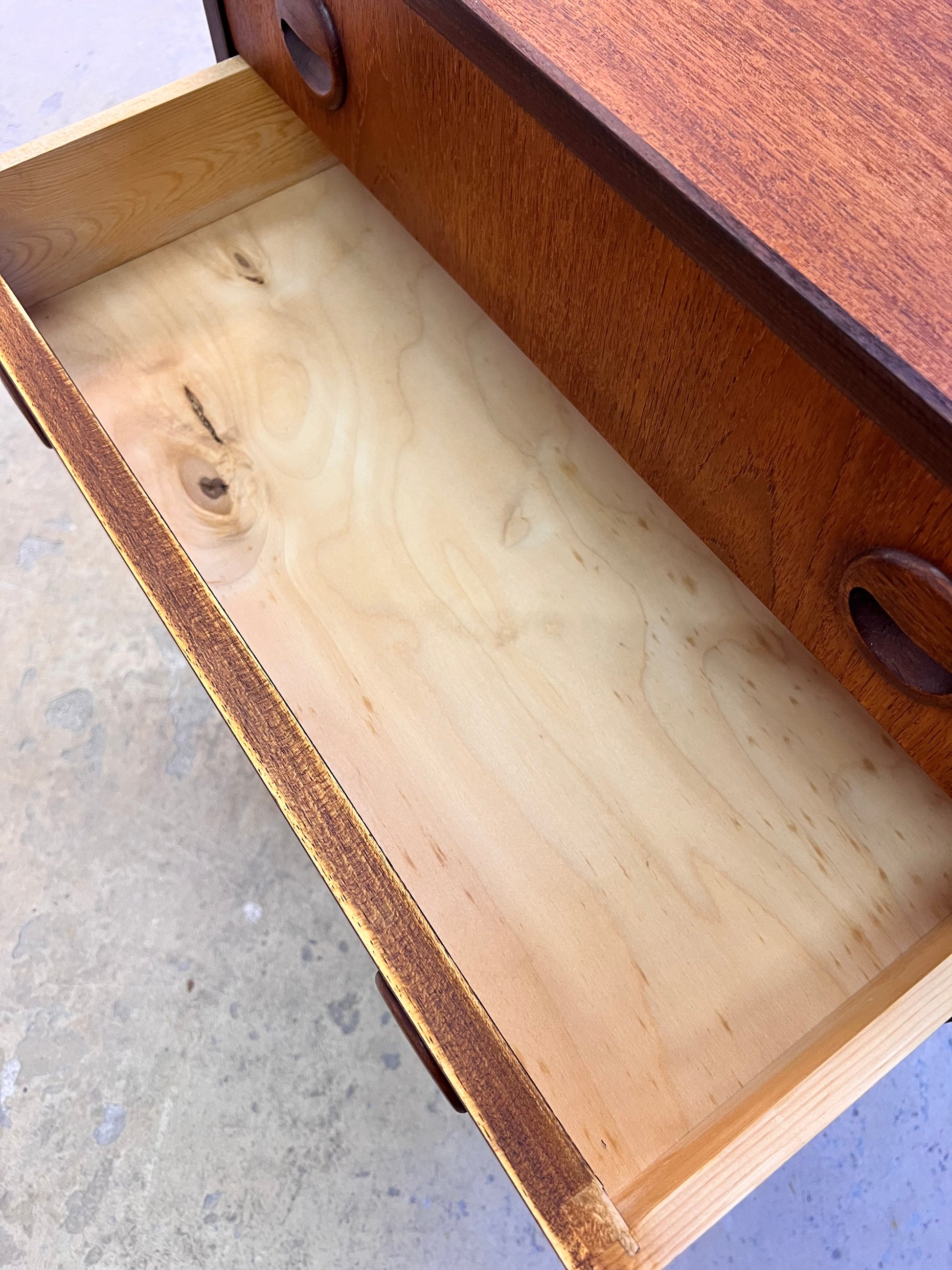 Kleine Kommode Teak aus Dänemark