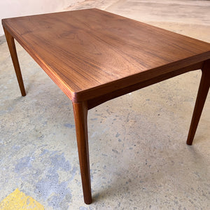 Ausziehbarer Esstisch Teak von Henning Kjærnulf