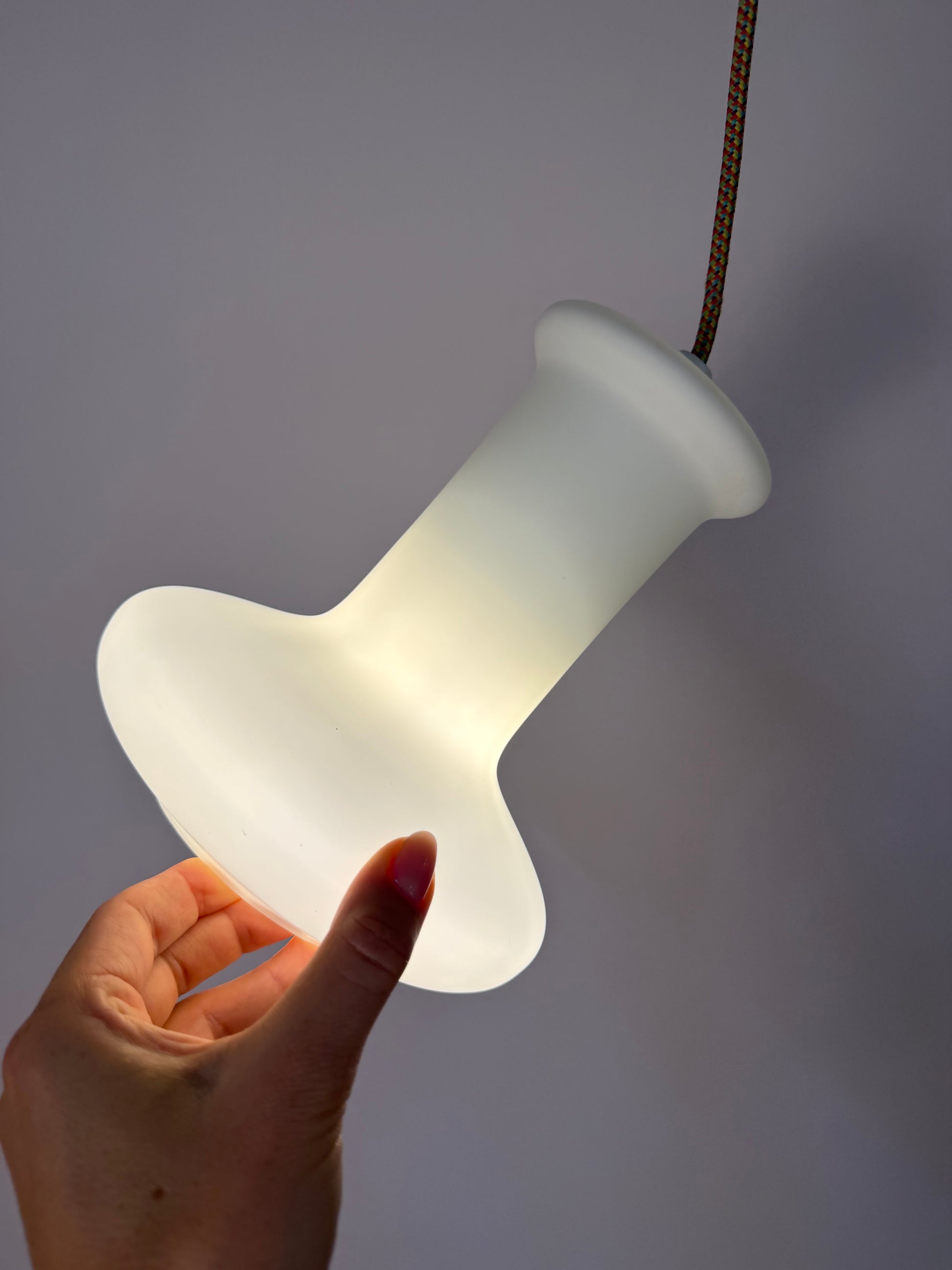 Hängelampe mattweiß Glas aus Dänemark