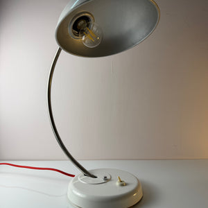 Schreibtischlampe weiß Metall von Helion - VEB Leuchtenbau Arnstadt