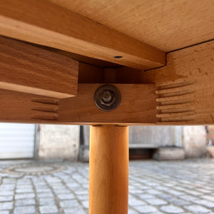 Ausziehbarer Esstisch Buche von Alma Tische