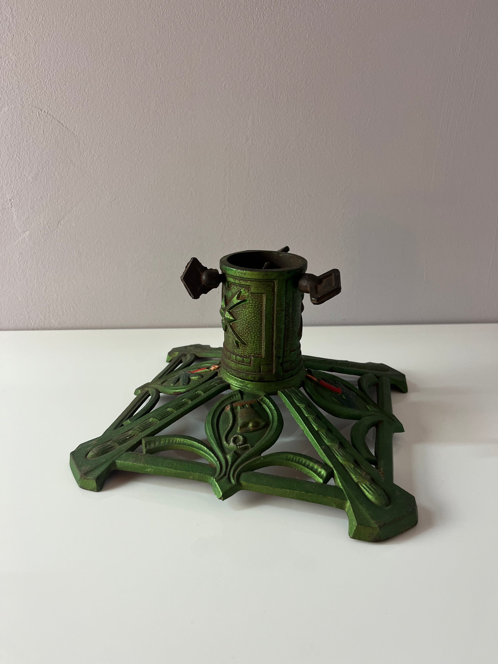 Tannenbaumständer grün Gusseisen
