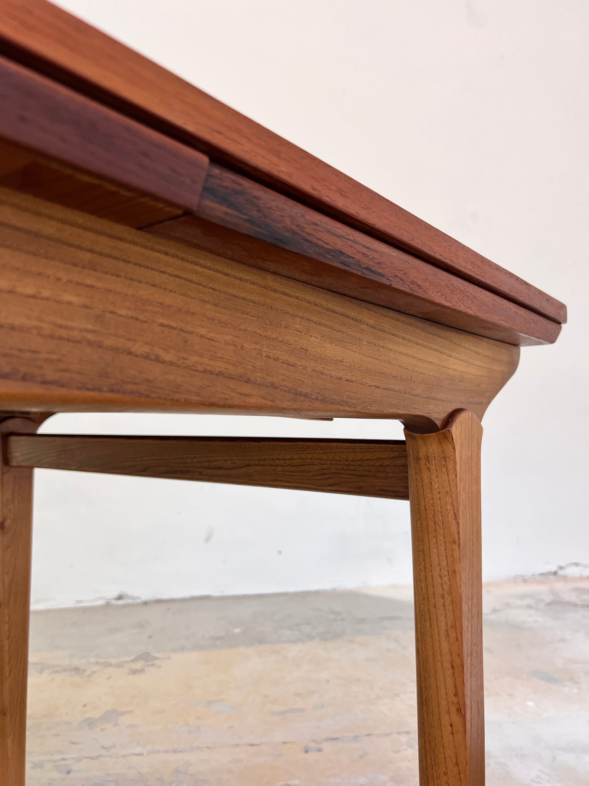 Ausziehbarer Esstisch Teak von Johannes Andersen