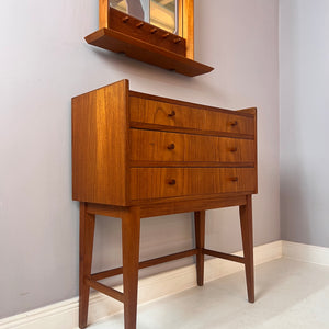 Set: Kommode mit Spiegel Teak