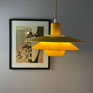 Lamellenlampe gelb aus Dänemark
