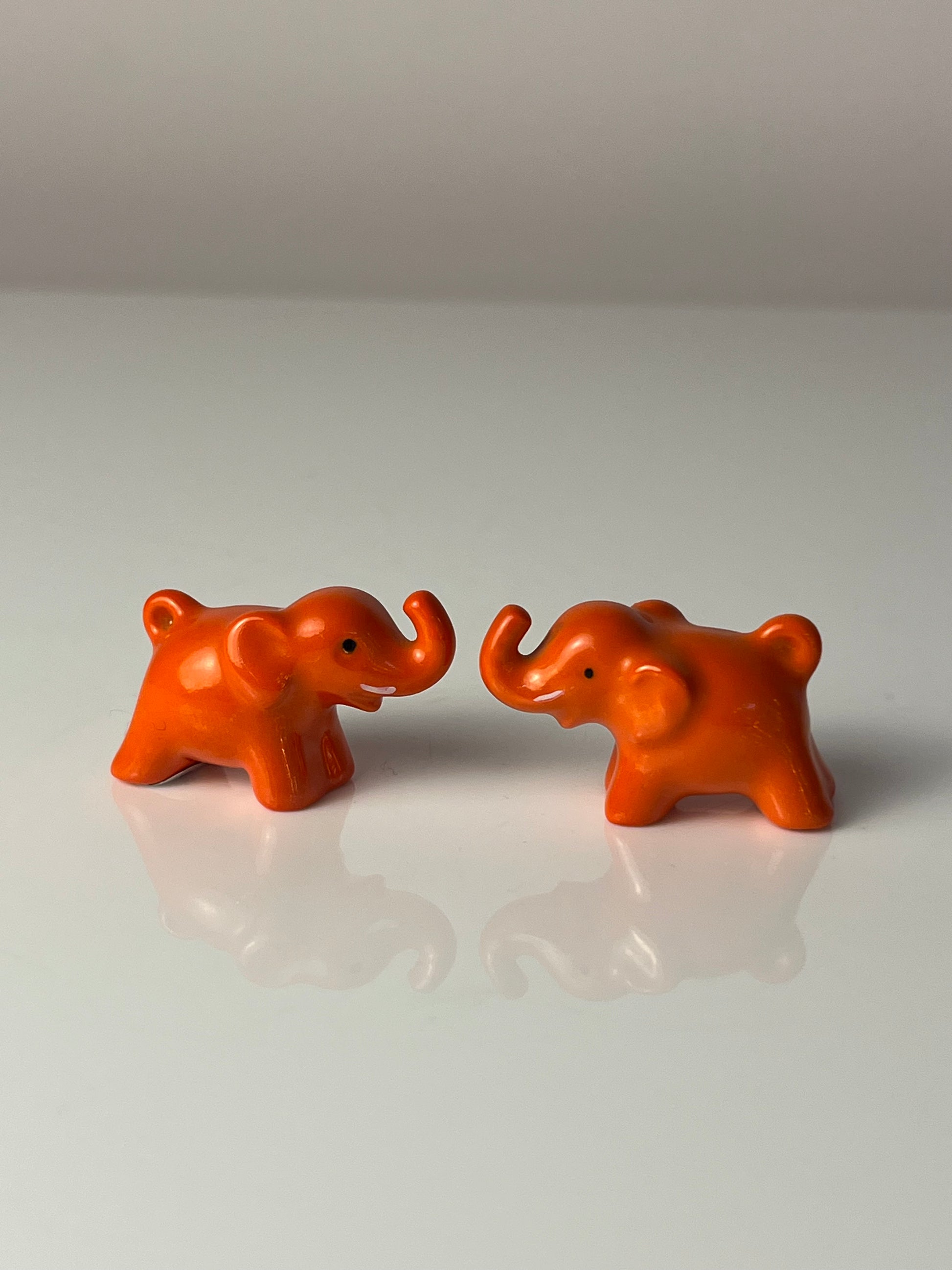 Set: 2x Mini Elefanten orange von Goebel