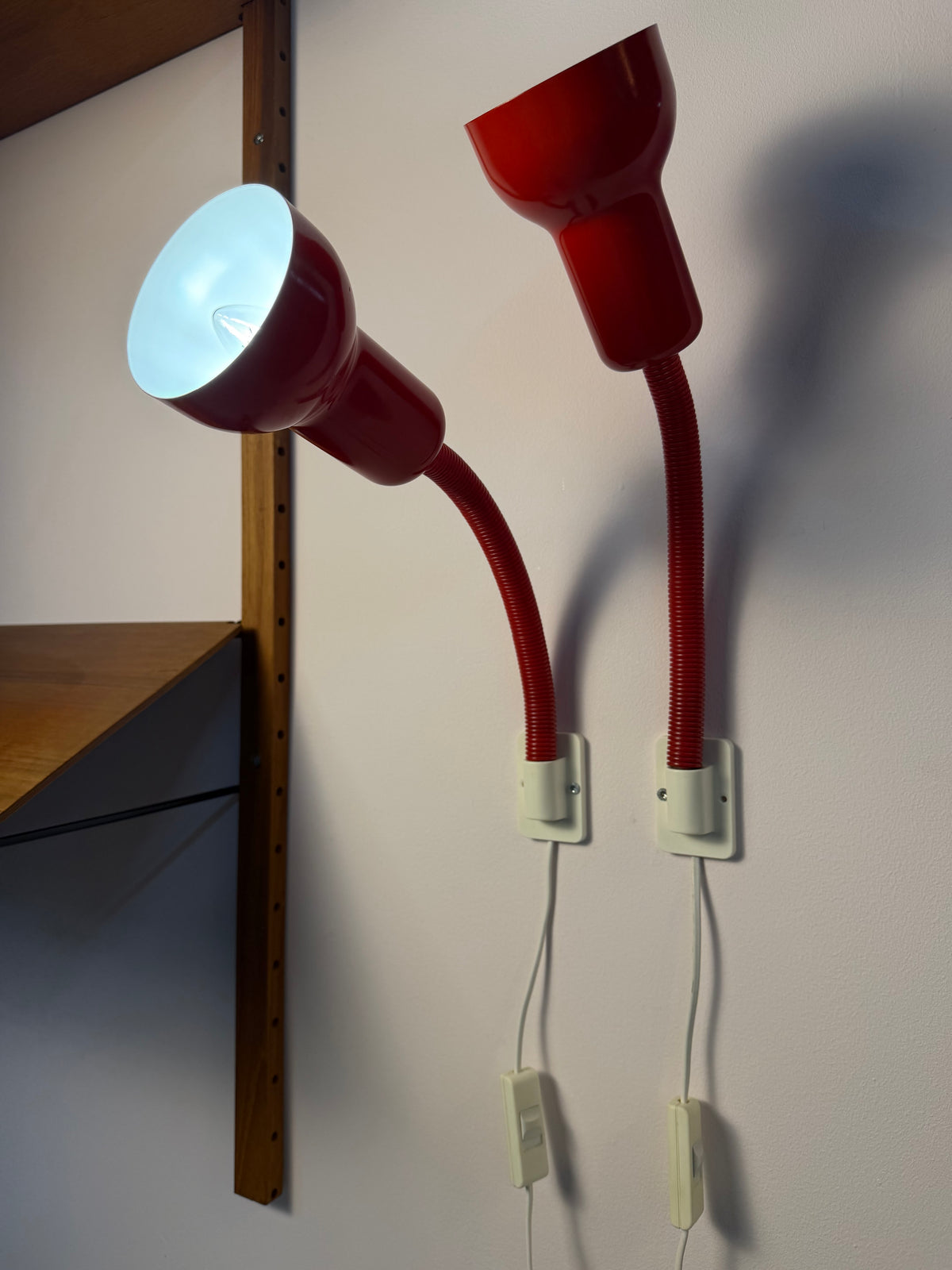 Wandlampe Type 504 rot von Horn