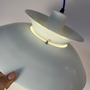 Lamellenlampe weiß aus Dänemark