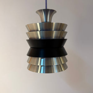 Lamellenlampe Trava silber schwarz lila von Carl Thore für Granhaga