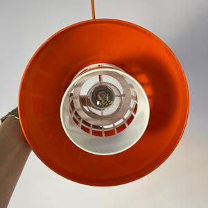 Hängelampe Modell 854 orange Kunststoff von Lyskær Belysning
