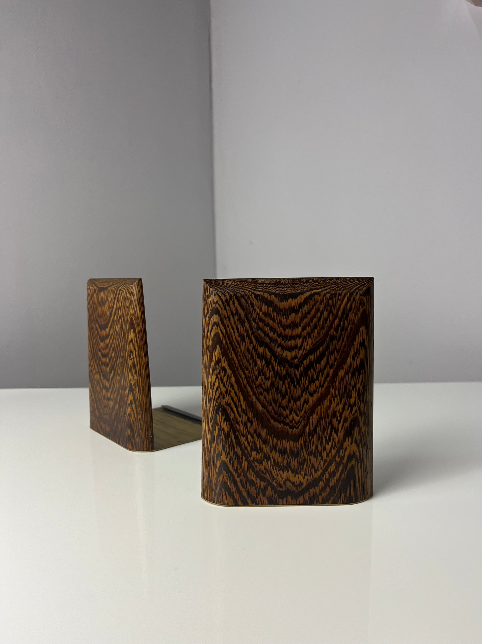 Set: 2x eckige Buchstütze Palisander