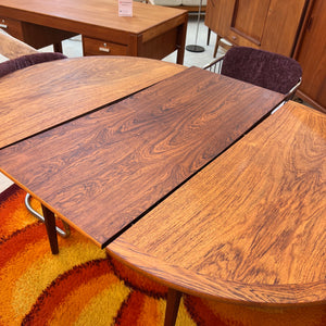 Runder Esstisch Teak mit Butterfly Auszug