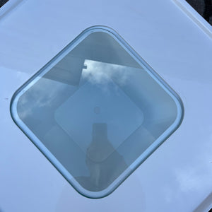 Couchtisch weiß Kunstoff Glas von Peter Ghyczy