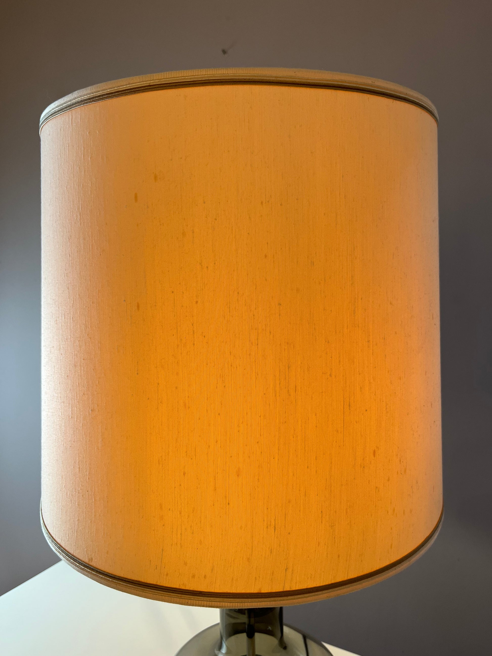 Tischlampe Rauchglas