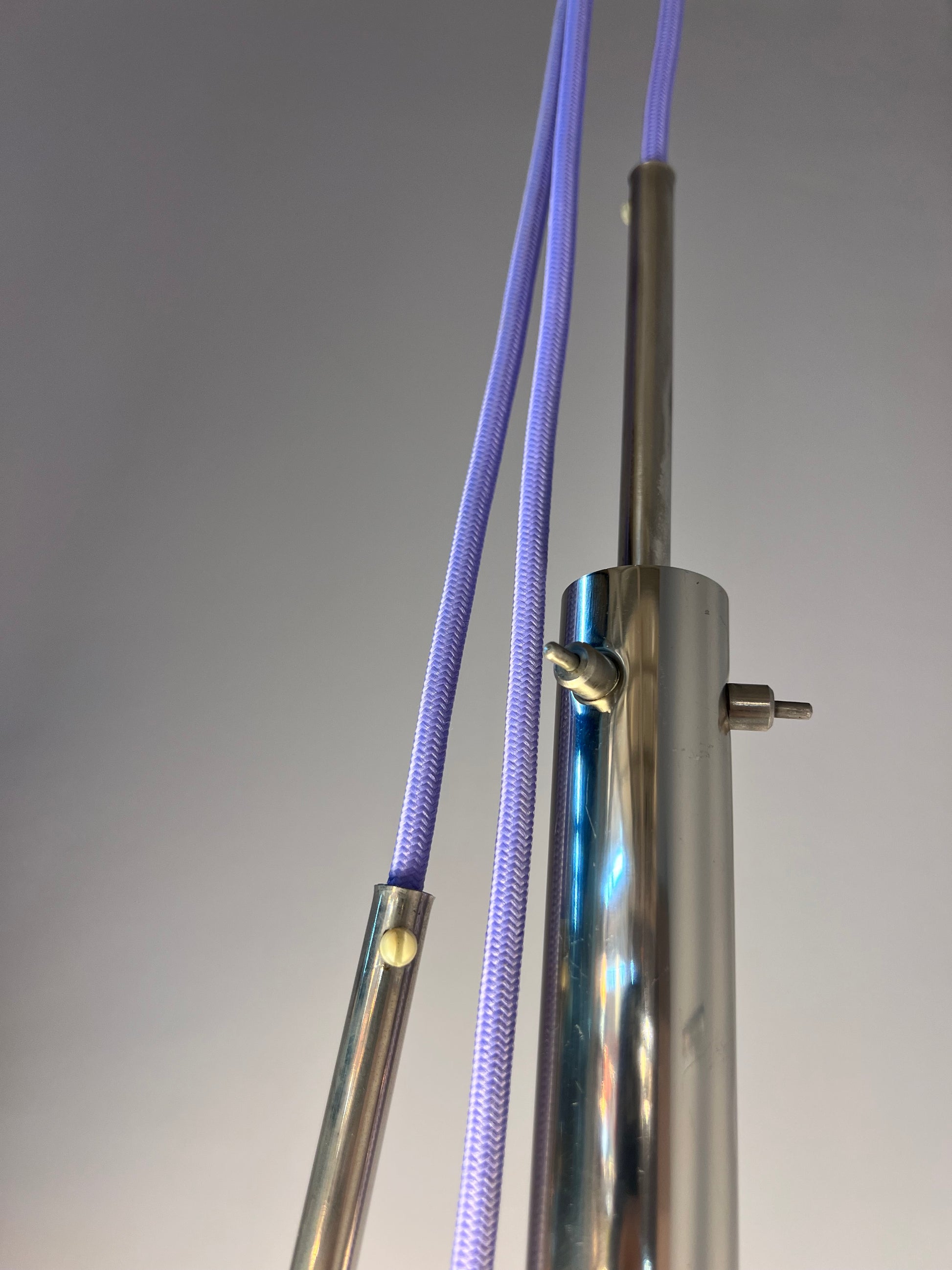 Hängelampe Chrom mit variablem Leuchtmittel