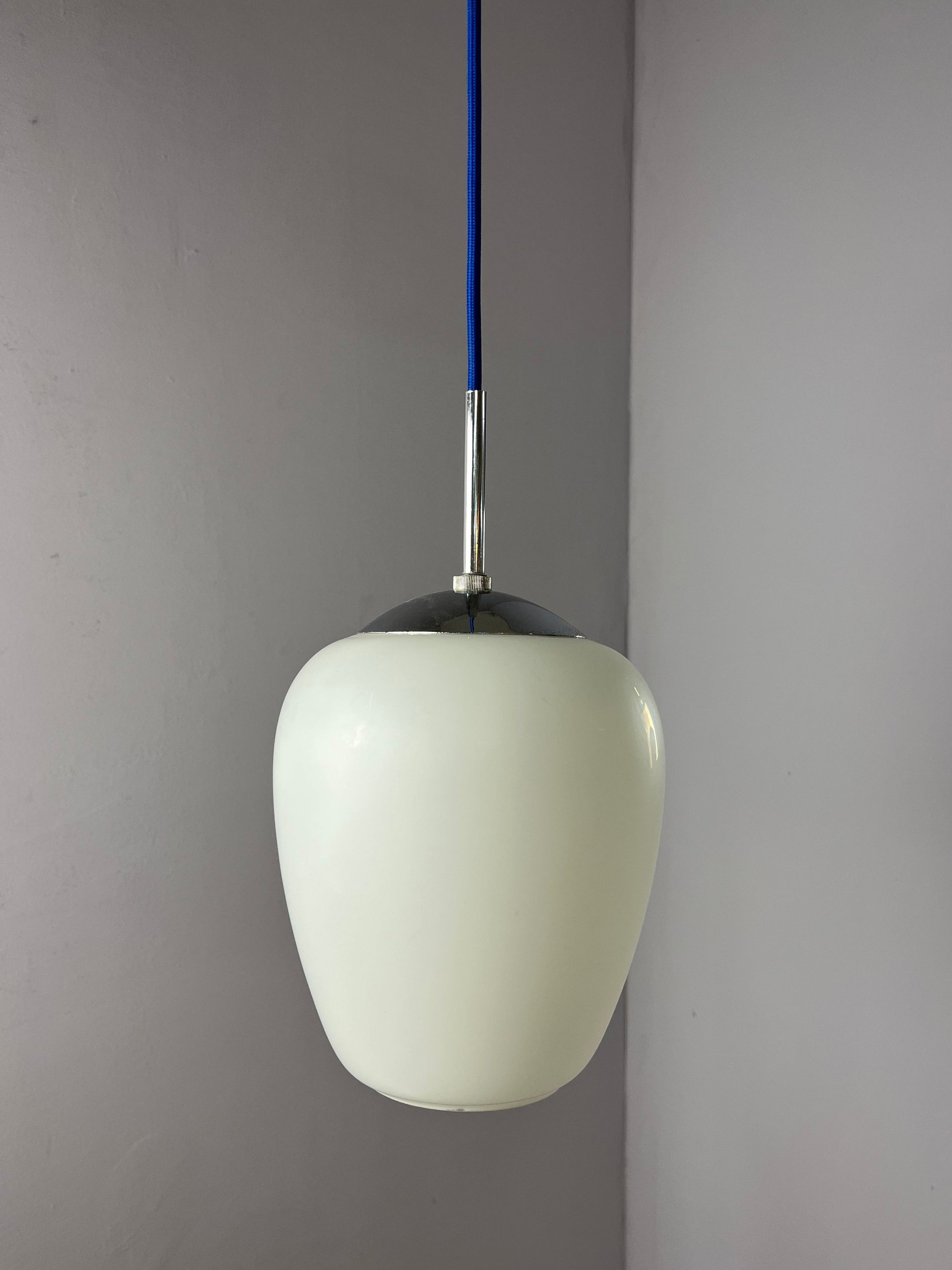 Hängelampe Opalglas Chrom aus Dänemark