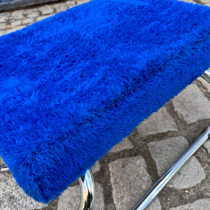 Hocker königsblau Chrom mit Tritt