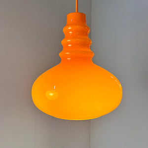 Hängelampe orange Glas von Peill & Putzler