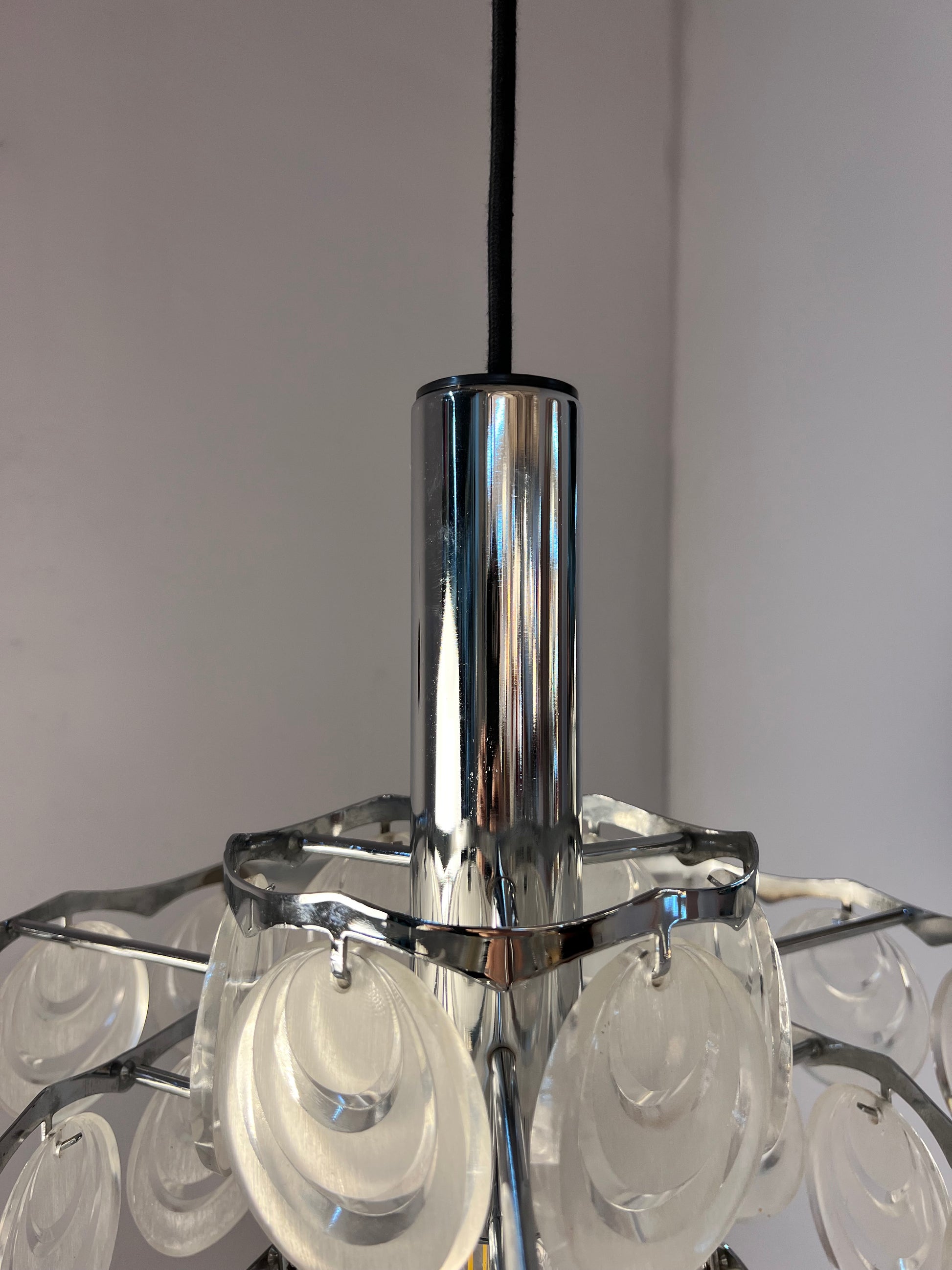 Hängelampe mit Scheiben silber weiß Acrylglas Metall