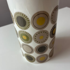 Vase Medaillon weiß Porzellan von Hans Theo Baumann für Thomas