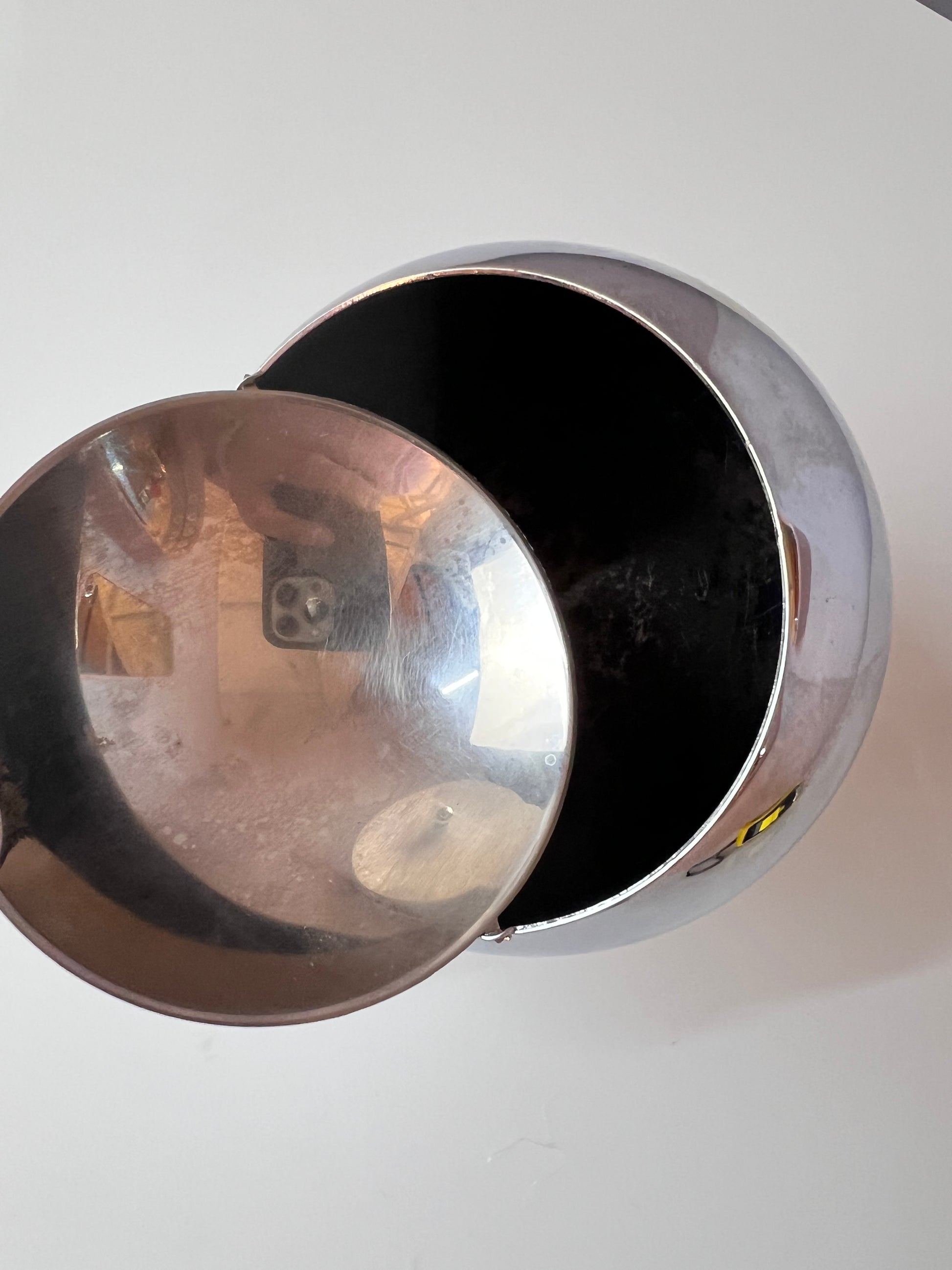 Kugelaschenbecher Chrom von Quist