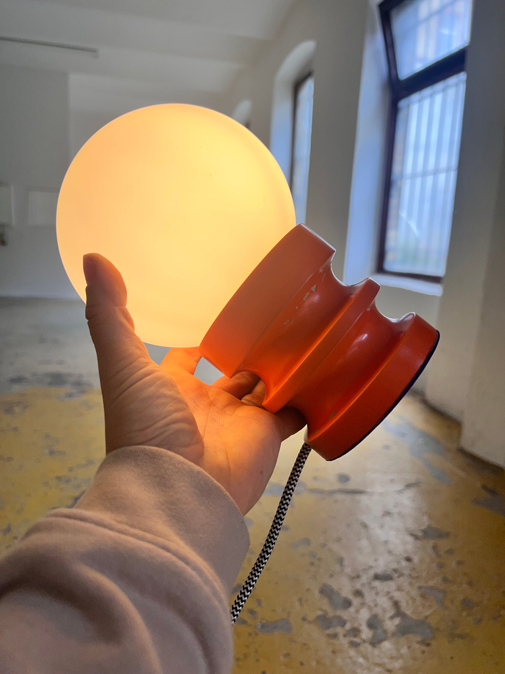 Tischlampe Opalkugel